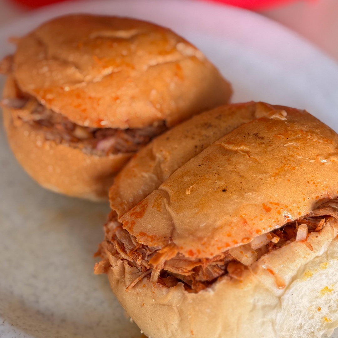 Tortas de cochinita pibil de Taquería Pablo’s